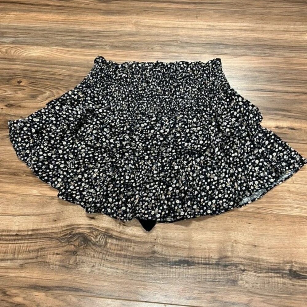 Mustard Seed small black skort‎